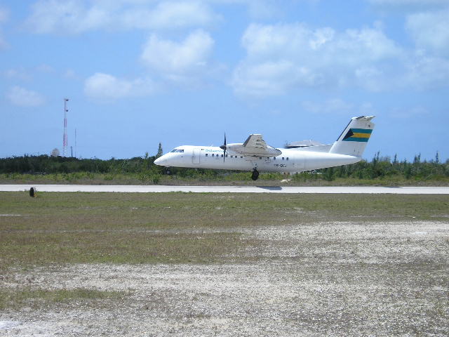 Picture 5 Of Airplanes Taking Off and Landing In The Bahamas